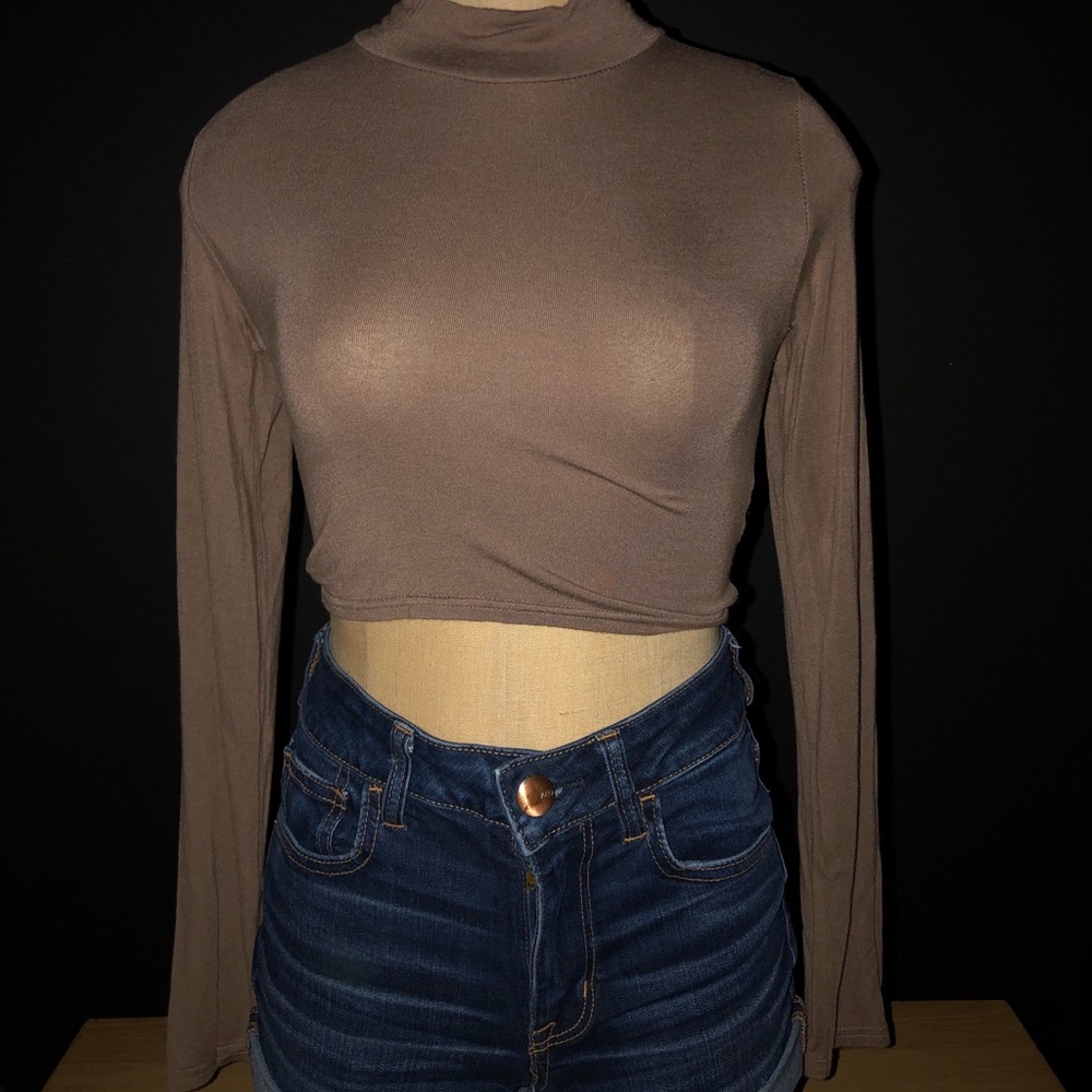 Long Sleeve Crop Top